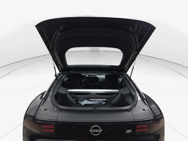 Used 2025 Nissan Z Sport w/ Floor Mat Package RWD image 34