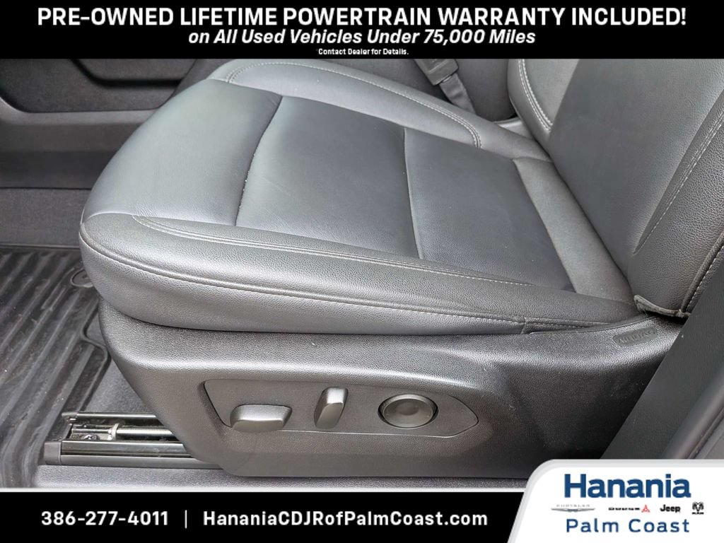 Used 2025 Chevrolet Silverado 1500 RST w/ Convenience Package II RWD image 19