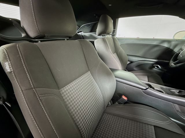Used 2022 Dodge Challenger SXT image 25