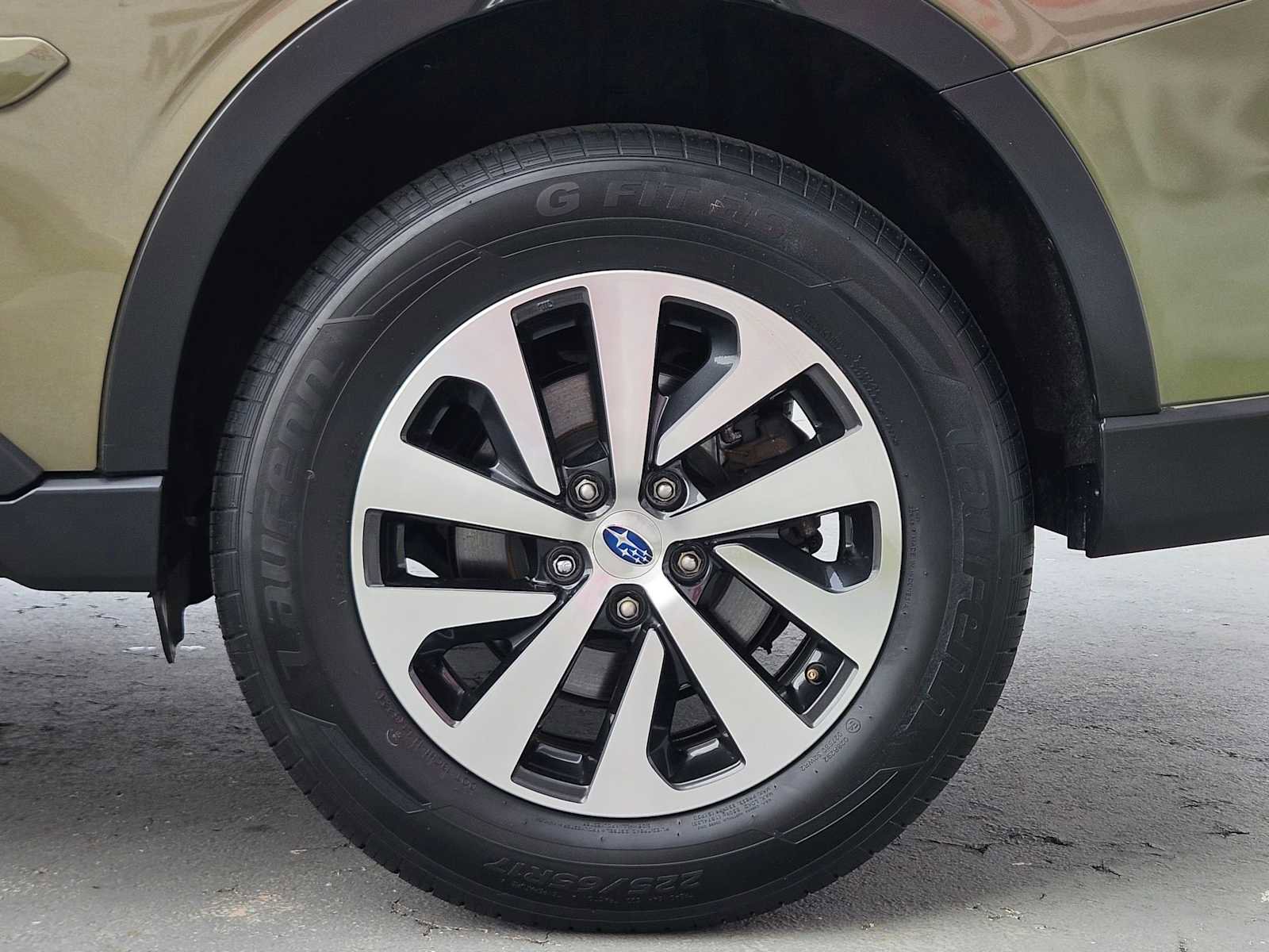 Used 2023 Subaru Outback Touring image 28