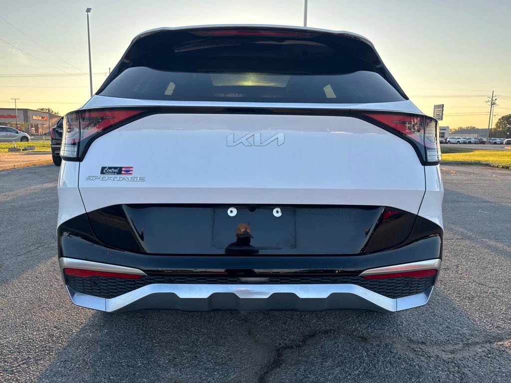 Used 2023 Kia Sportage SX image 4