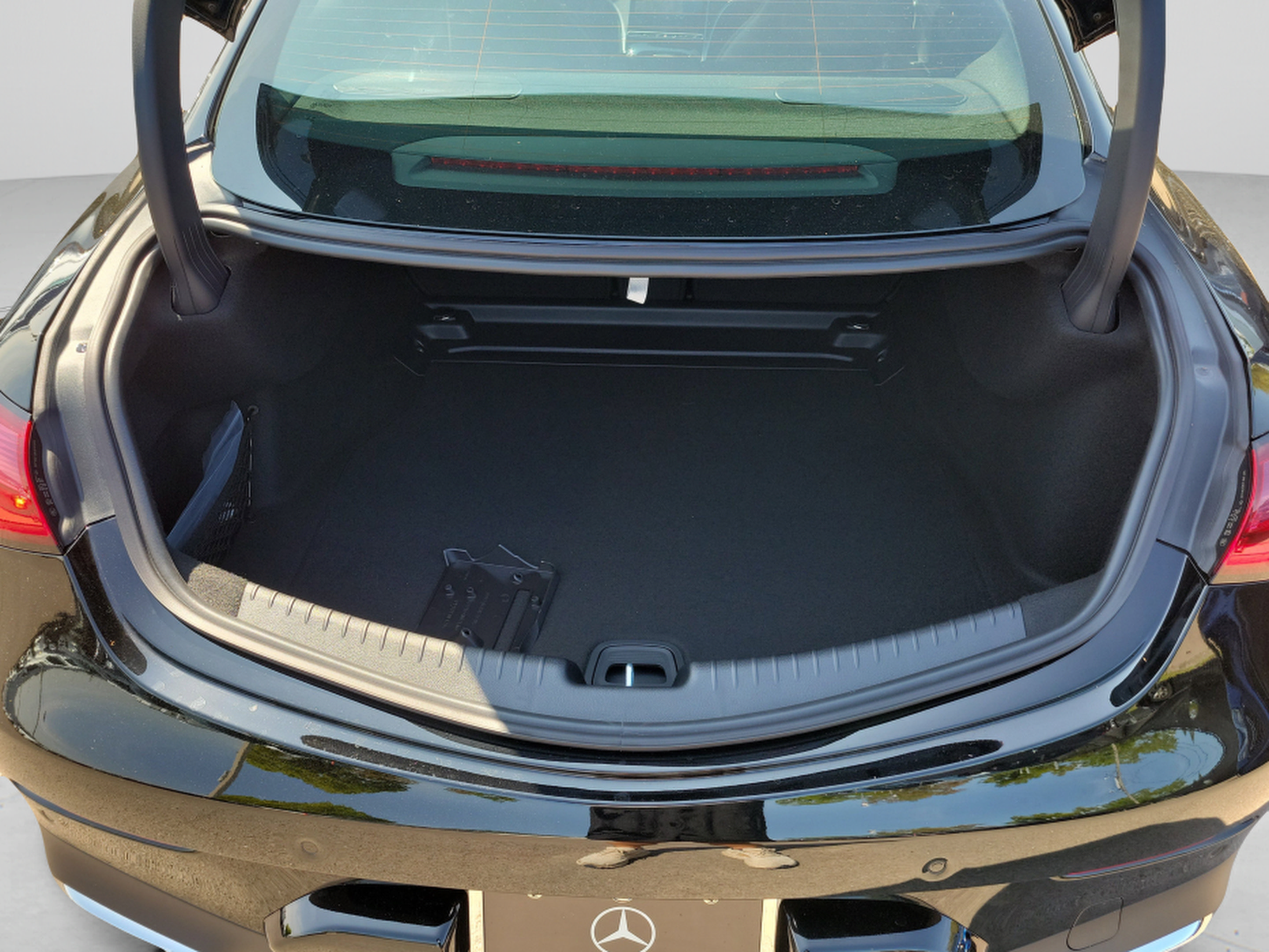 New 2026 Mercedes-Benz CLE 450 4MATIC Coupe image 5