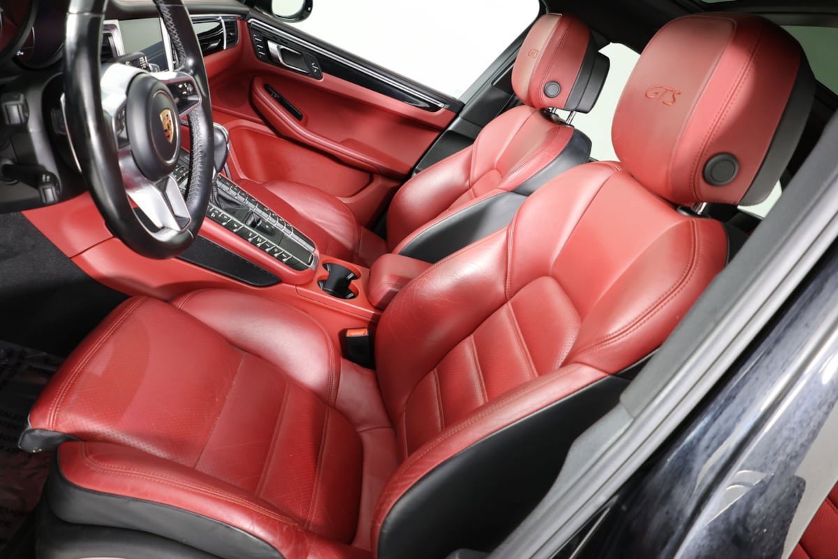 Used 2017 Porsche Macan GTS AWD/4WD image 10
