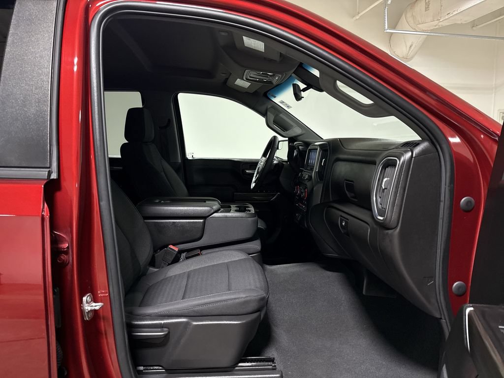 Used 2022 Chevrolet Silverado 1500 LT AWD/4WD image 21