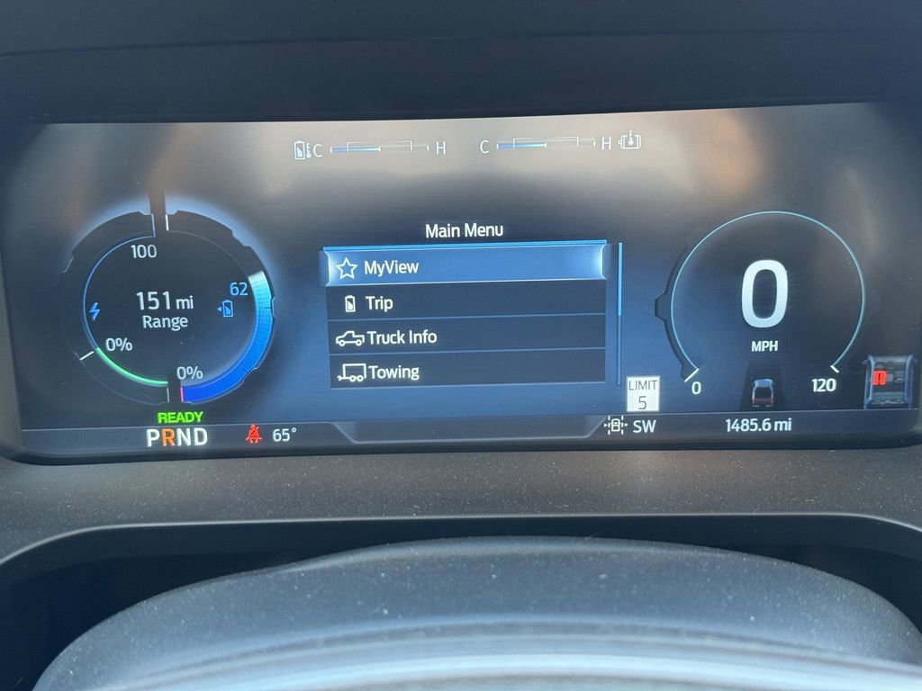 Used 2025 Ford F150 Lightning Flash image 22