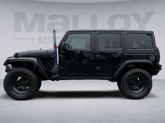 Used 2014 Jeep Wrangler Unlimited Sahara w/ Max Tow Package image 2