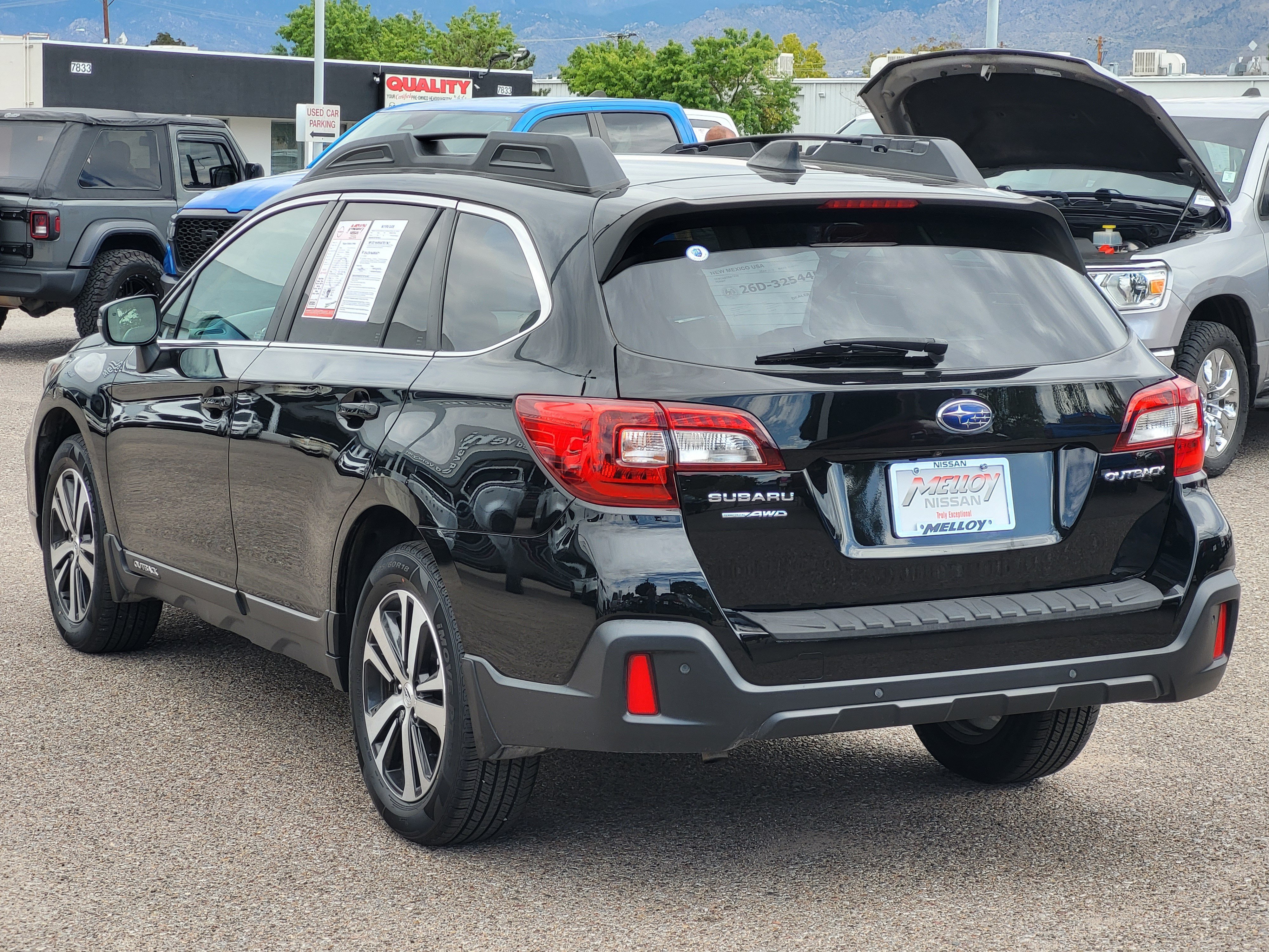 Used 2018 Subaru Outback 2.5i Limited AWD/4WD image 4