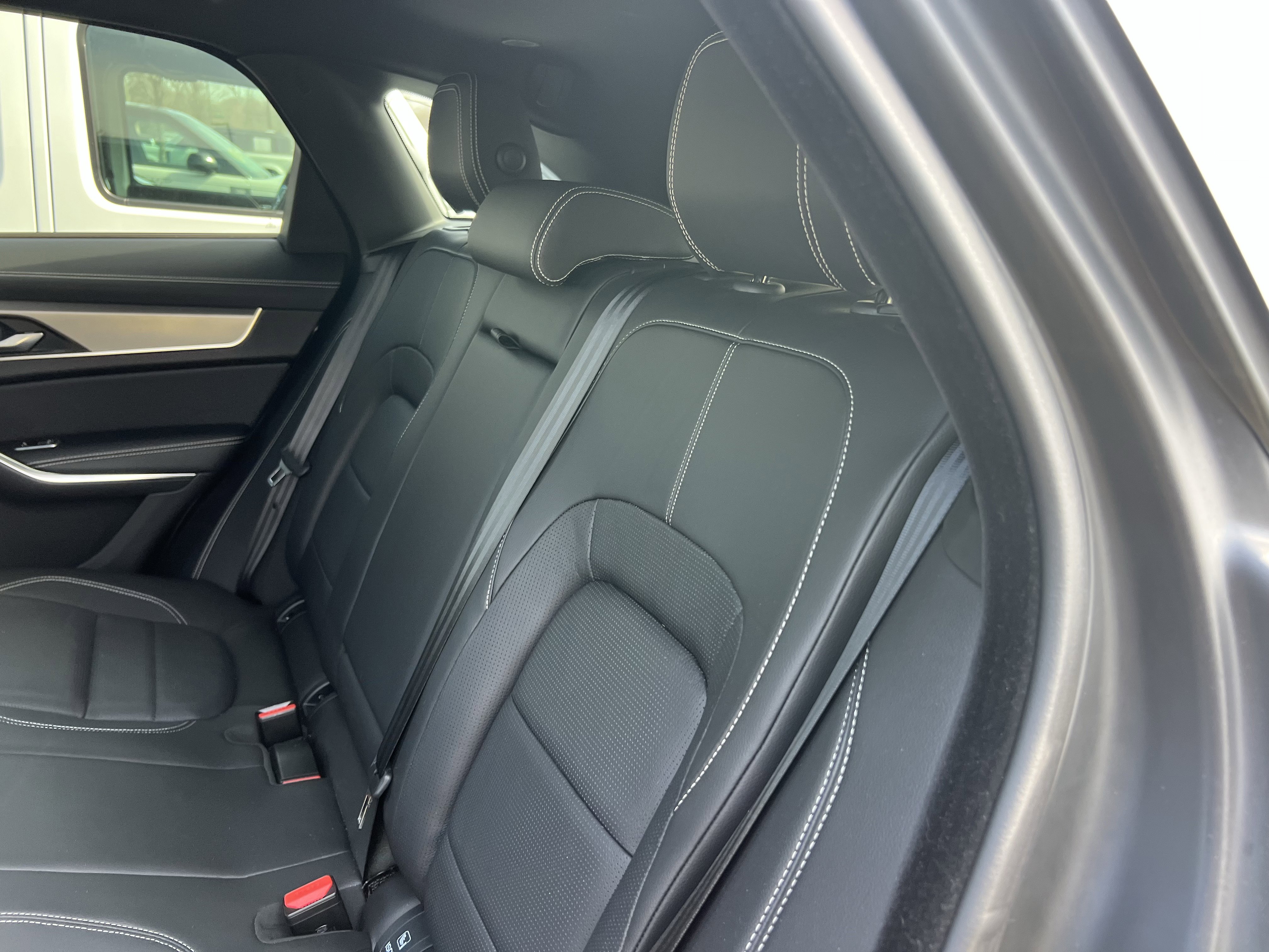 Certified 2025 Jaguar F-PACE R-Dynamic S image 29