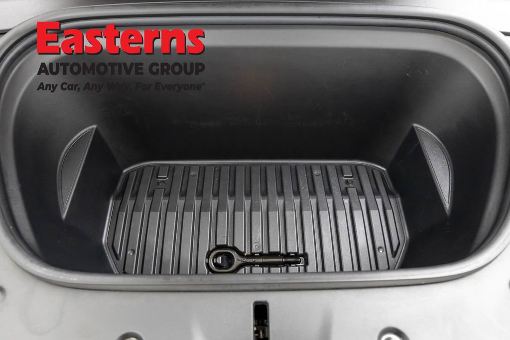 Used 2021 Tesla Model Y Performance image 7