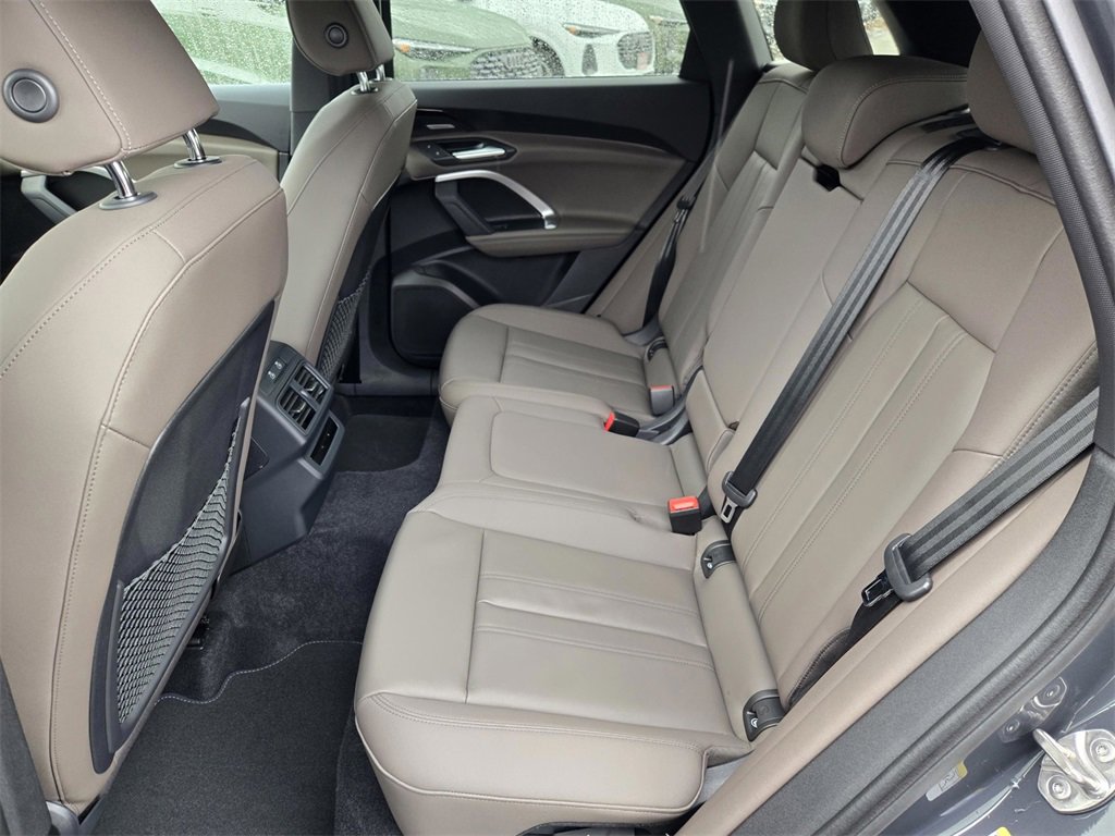 New 2025 Audi Q5 Premium Plus image 10