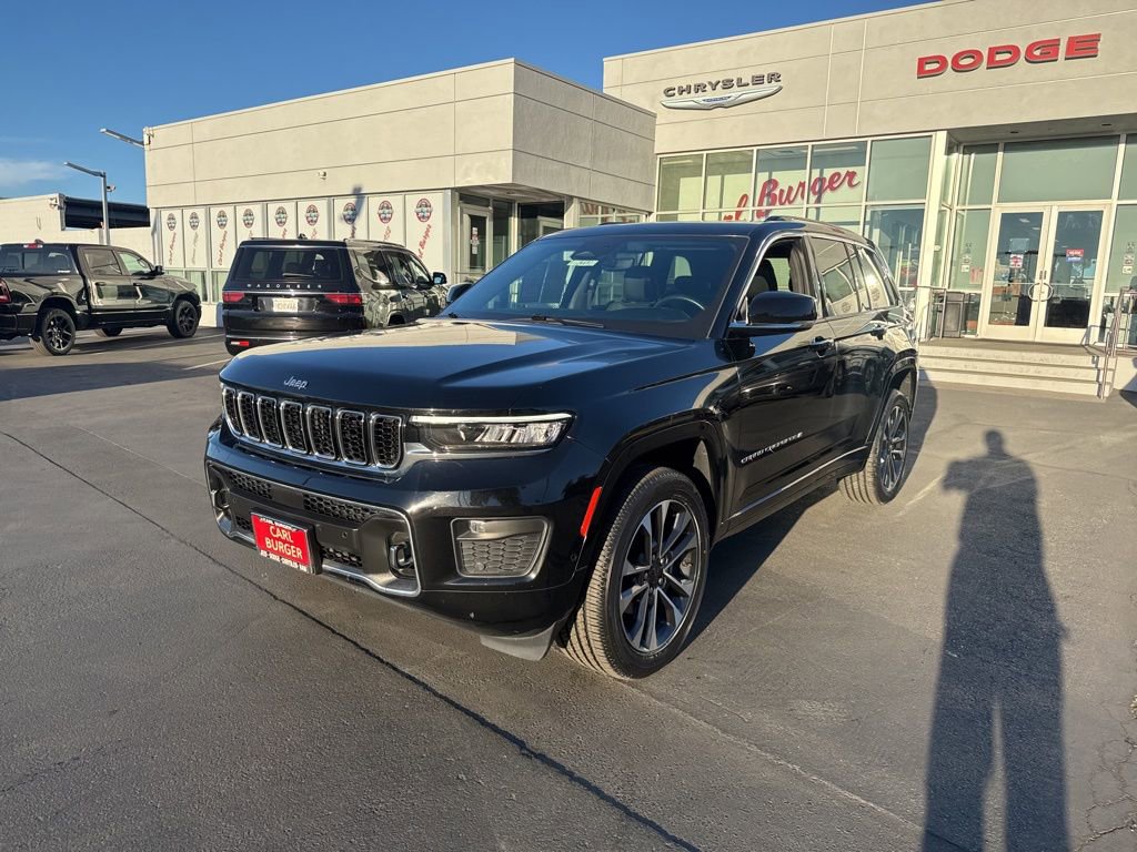 Used 2022 Jeep Grand Cherokee Overland image 3