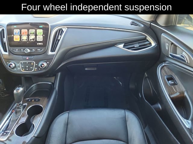 Used 2018 Chevrolet Malibu Premier w/ Premier Sun and Wheel Package image 24