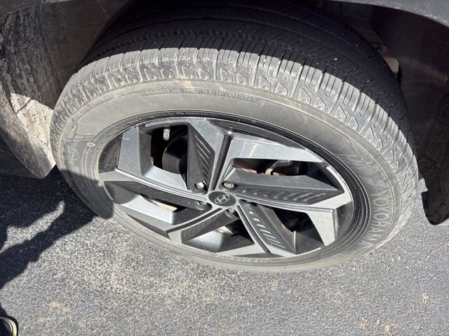 Used 2023 Hyundai Tucson SEL w/ Convenience Package AWD/4WD image 5