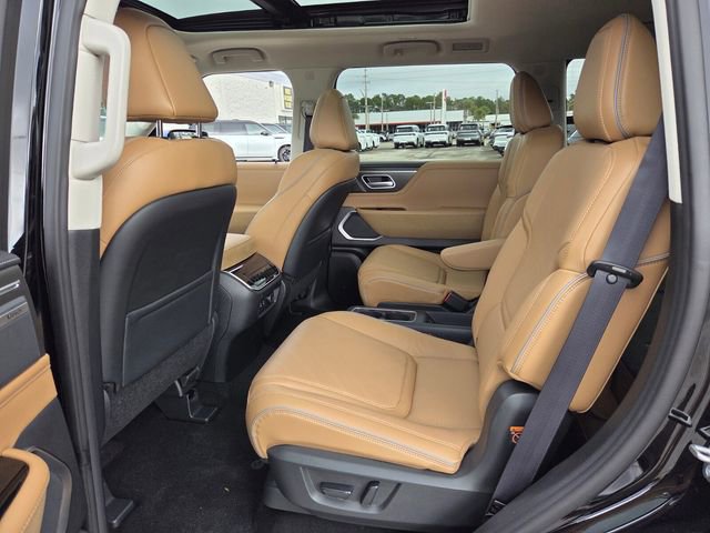 New 2026 INFINITI QX80 Luxe image 13