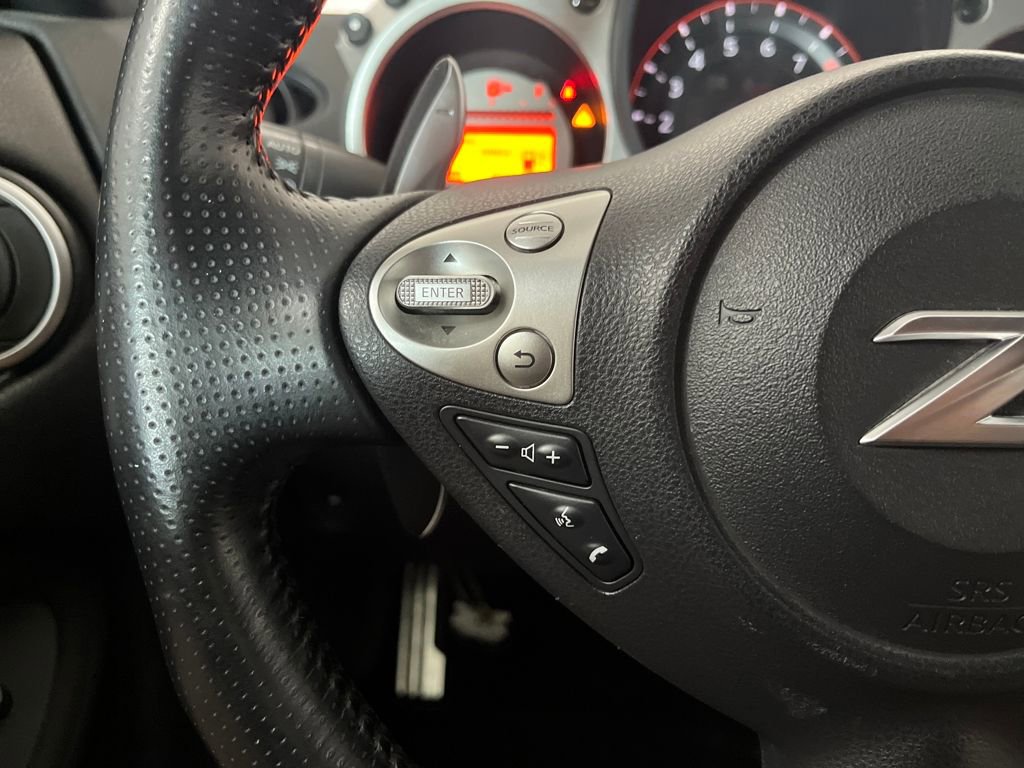 Used 2010 Nissan 370Z Touring w/ Sport Pkg image 48
