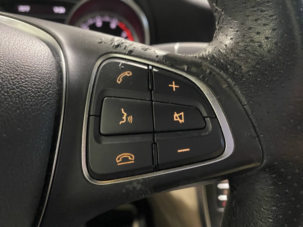Used 2018 Mercedes-Benz GLA 250 image 12