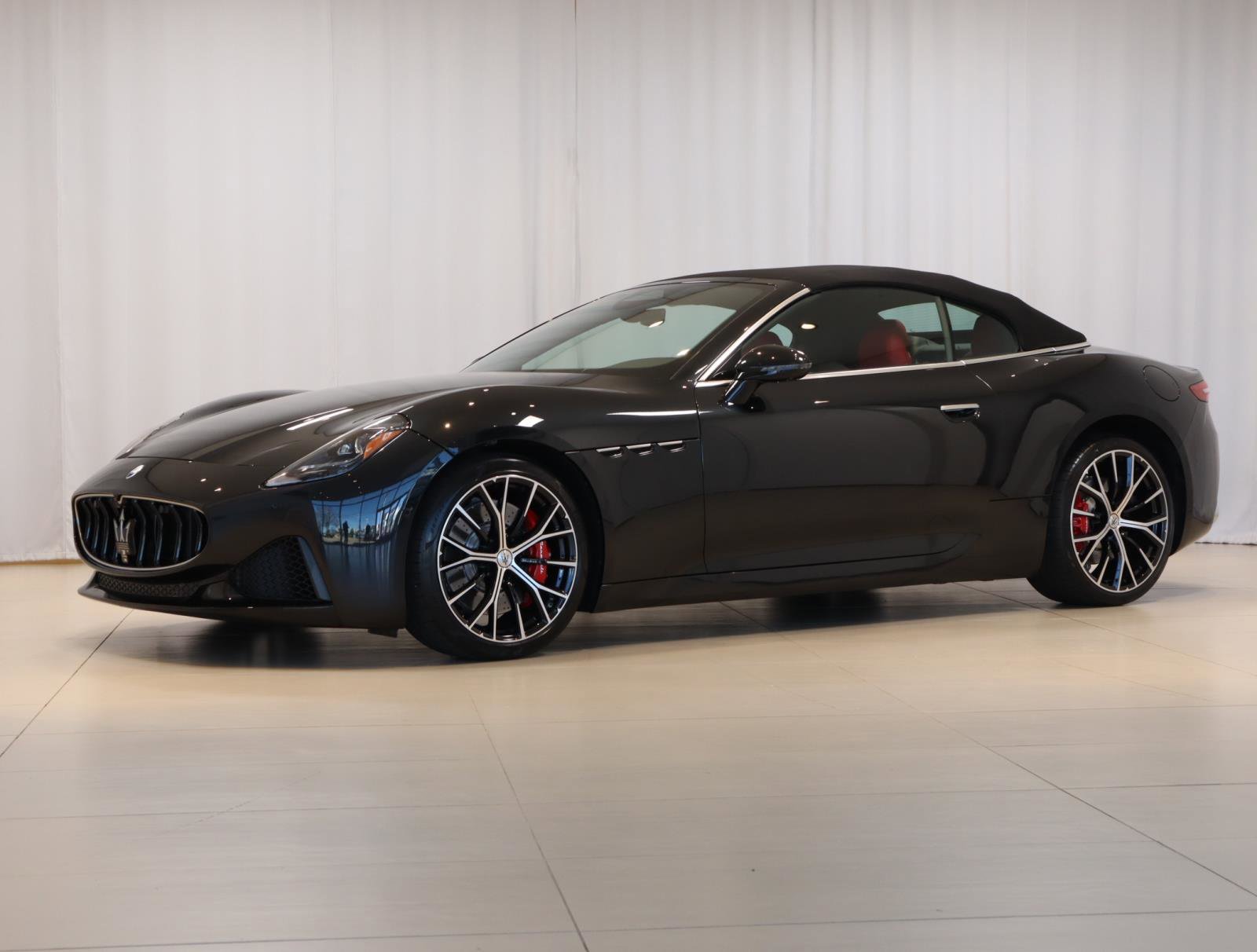 Certified 2023 Ferrari SF90 Spider image 76