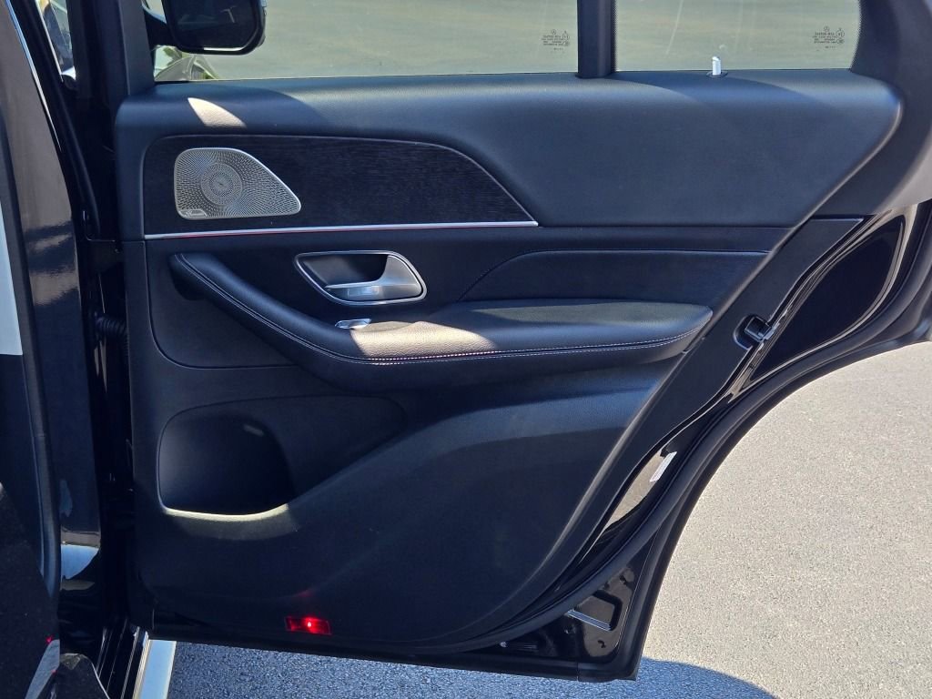 Used 2024 Mercedes-Benz GLE 450 4MATIC image 11