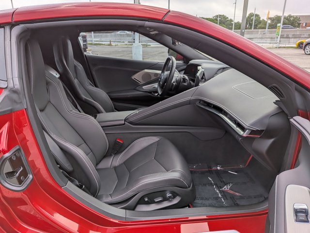 Used 2021 Chevrolet Corvette Stingray Preferred Cpe w/ 2LT RWD image 19