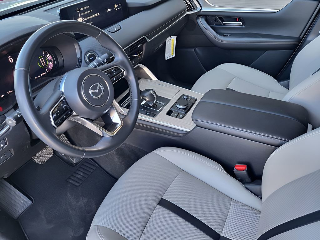 Used 2025 MAZDA CX-90 Plug-In Hybrid w/Premium Sport image 13