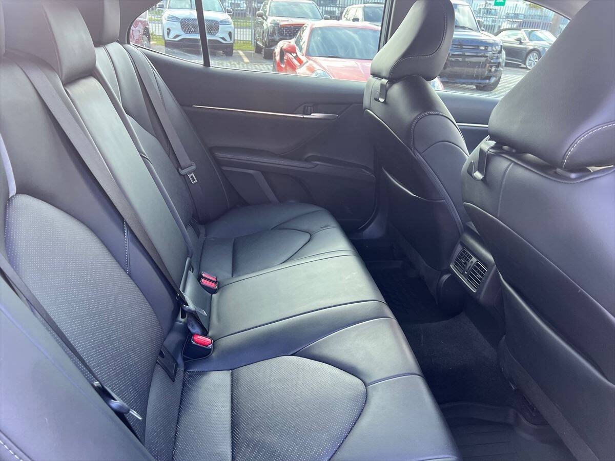 Used 2024 Toyota Camry XSE FWD image 8