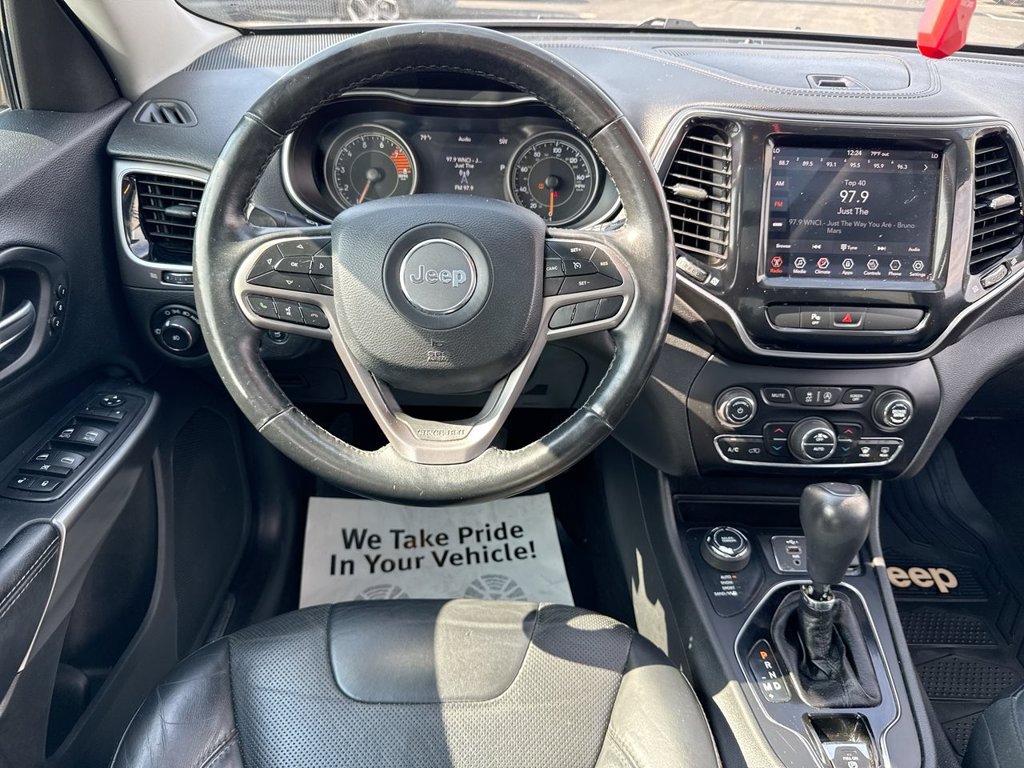 Used 2019 Jeep Cherokee Limited AWD/4WD image 14