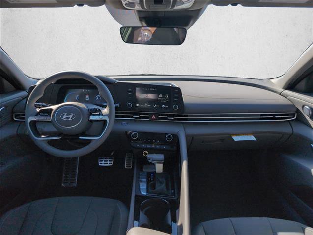 New 2026 Hyundai Elantra SEL Sport Premium image 17