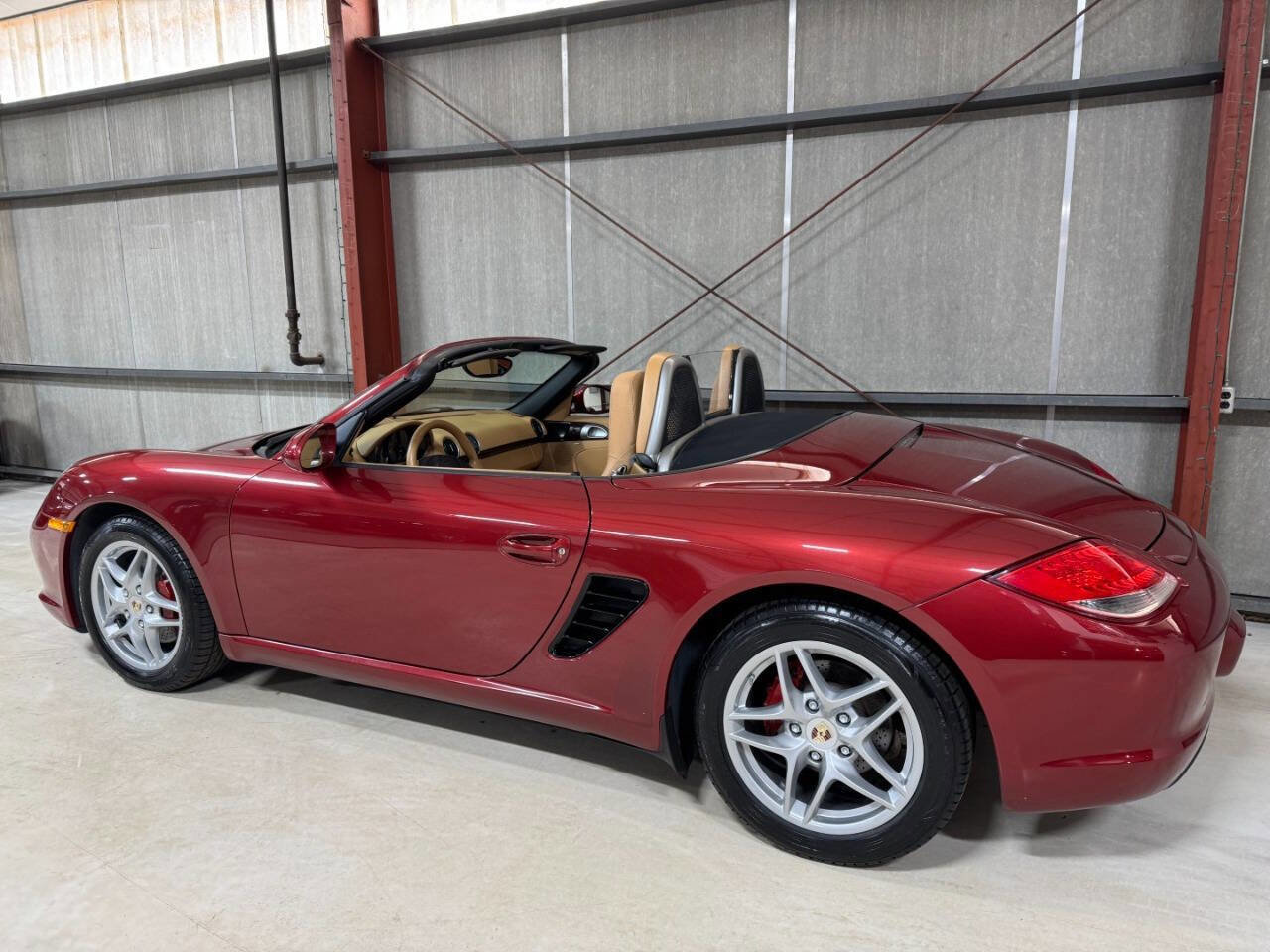 Used 2011 Porsche Boxster image 8