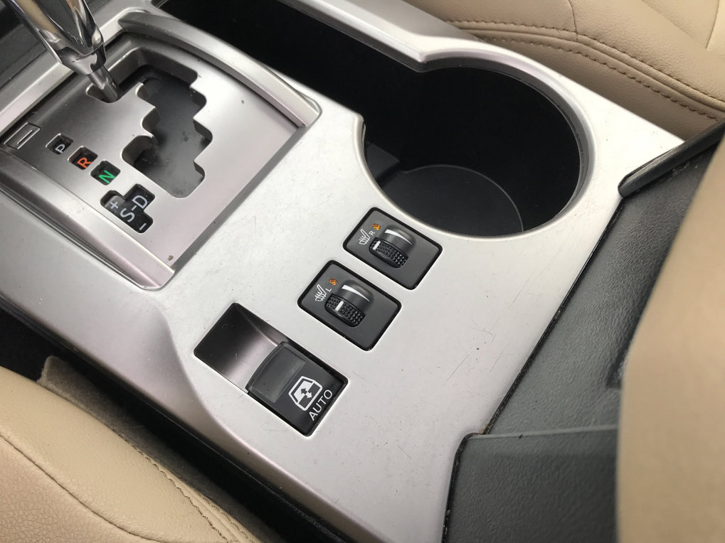 Used 2017 Toyota 4Runner SR5 Premium image 23