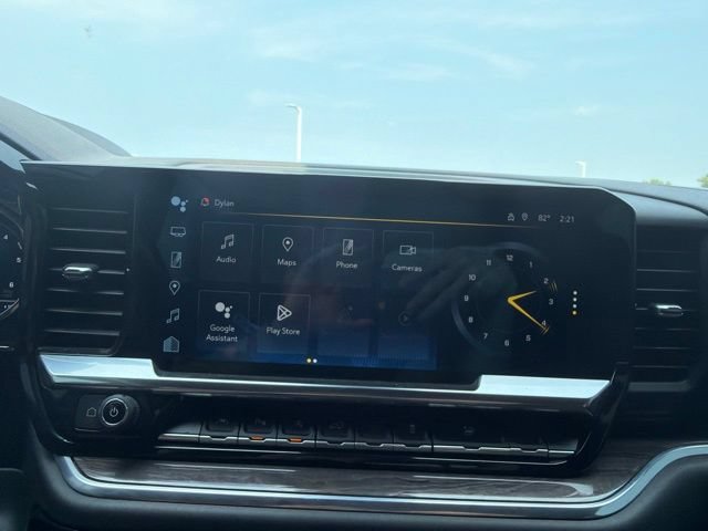 Used 2022 Chevrolet Silverado 1500 LTZ w/ LTZ Premium Package AWD/4WD image 35