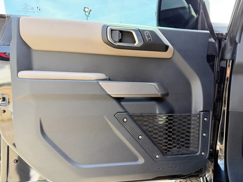 Used 2023 Ford Bronco Wildtrak AWD/4WD image 10