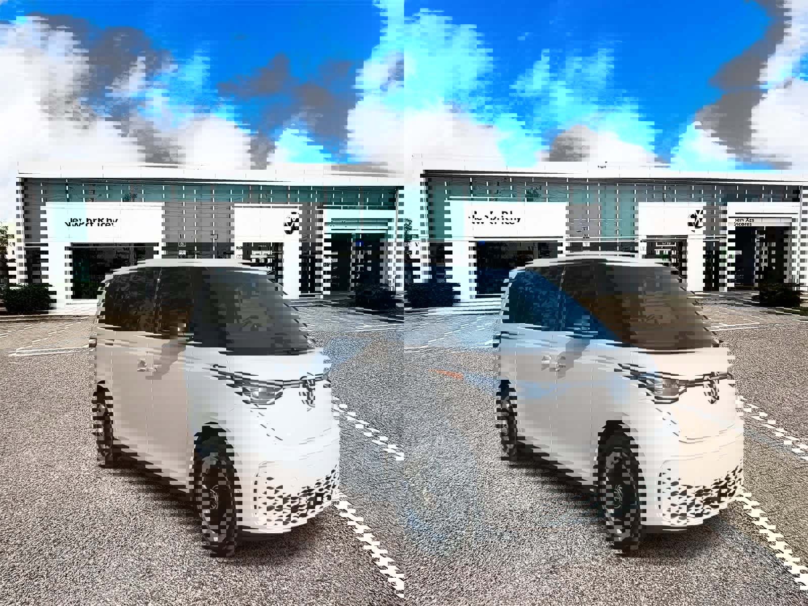 New 2025 Volkswagen ID. Buzz Pro S image 2