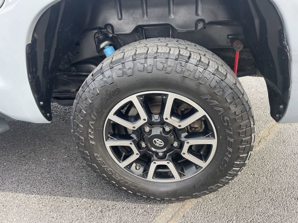 Used 2019 Toyota Tundra Limited image 7