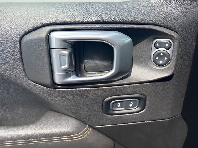Used 2021 Jeep Wrangler Unlimited Sahara image 10