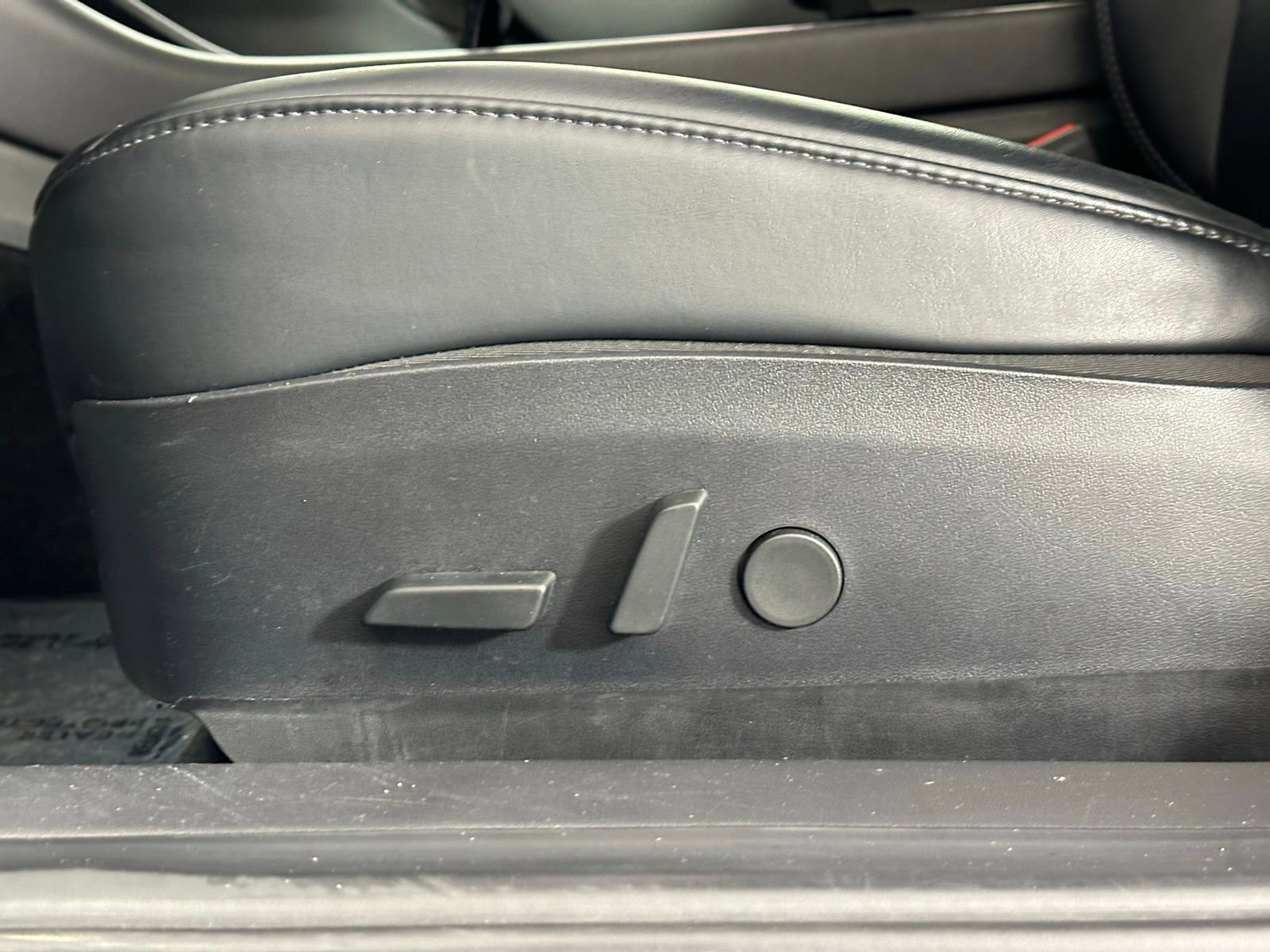 Used 2019 Tesla Model 3 Long Range image 11