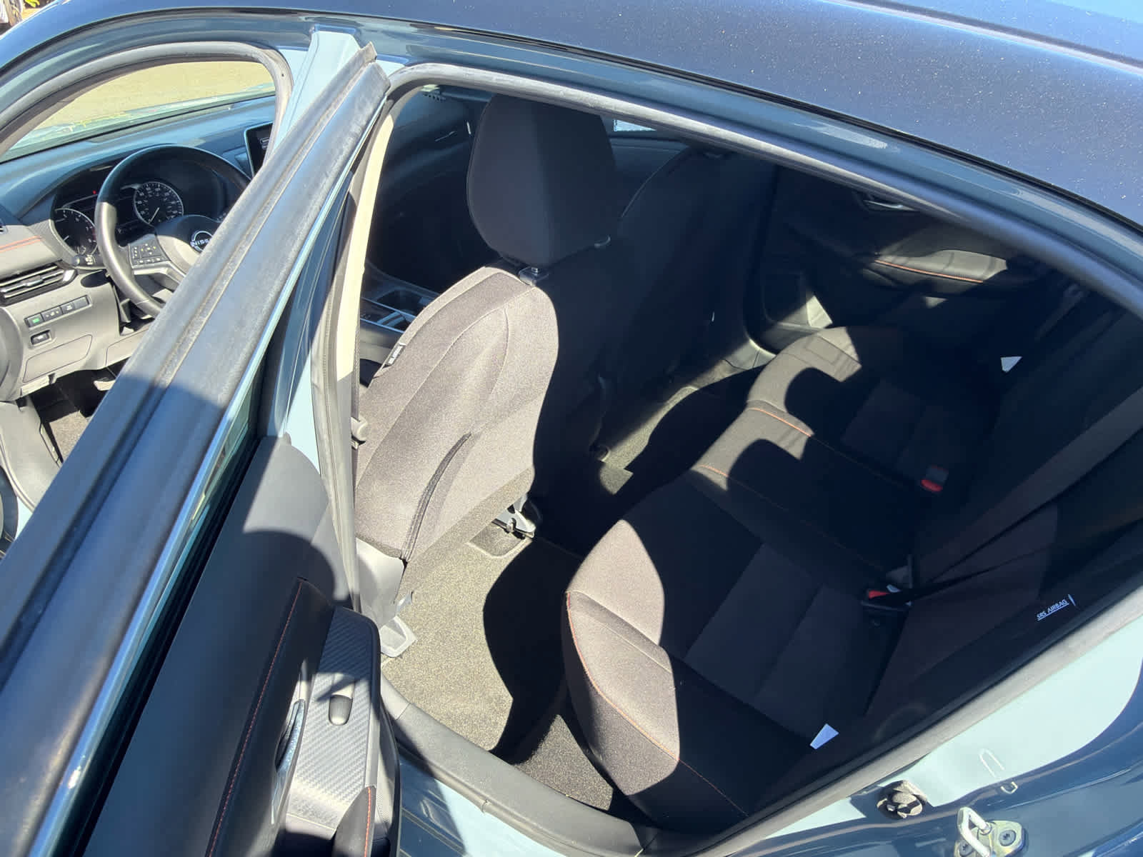 Certified 2025 Nissan Sentra SR image 18