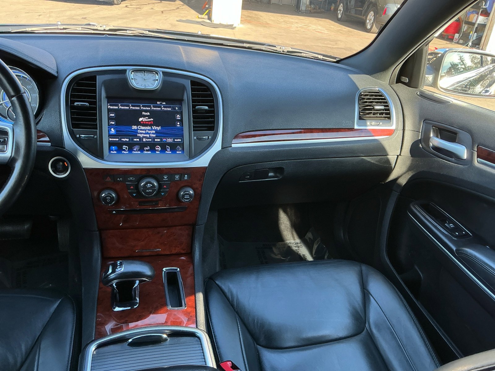 Used 2012 Chrysler 300 Limited image 16