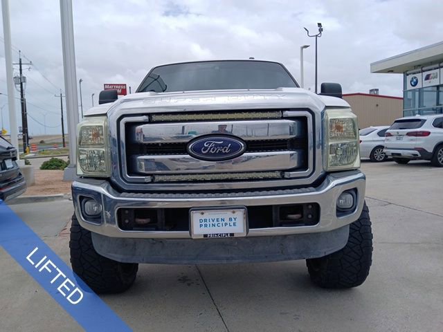 Used 2016 Ford F250 Lariat w/ Lariat Ultimate Package AWD/4WD image 2