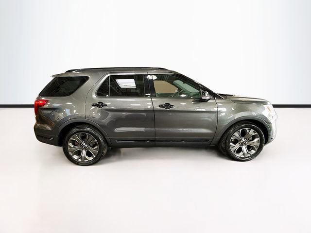 Used 2018 Ford Explorer Sport w/ Equipment Group 401A image 5