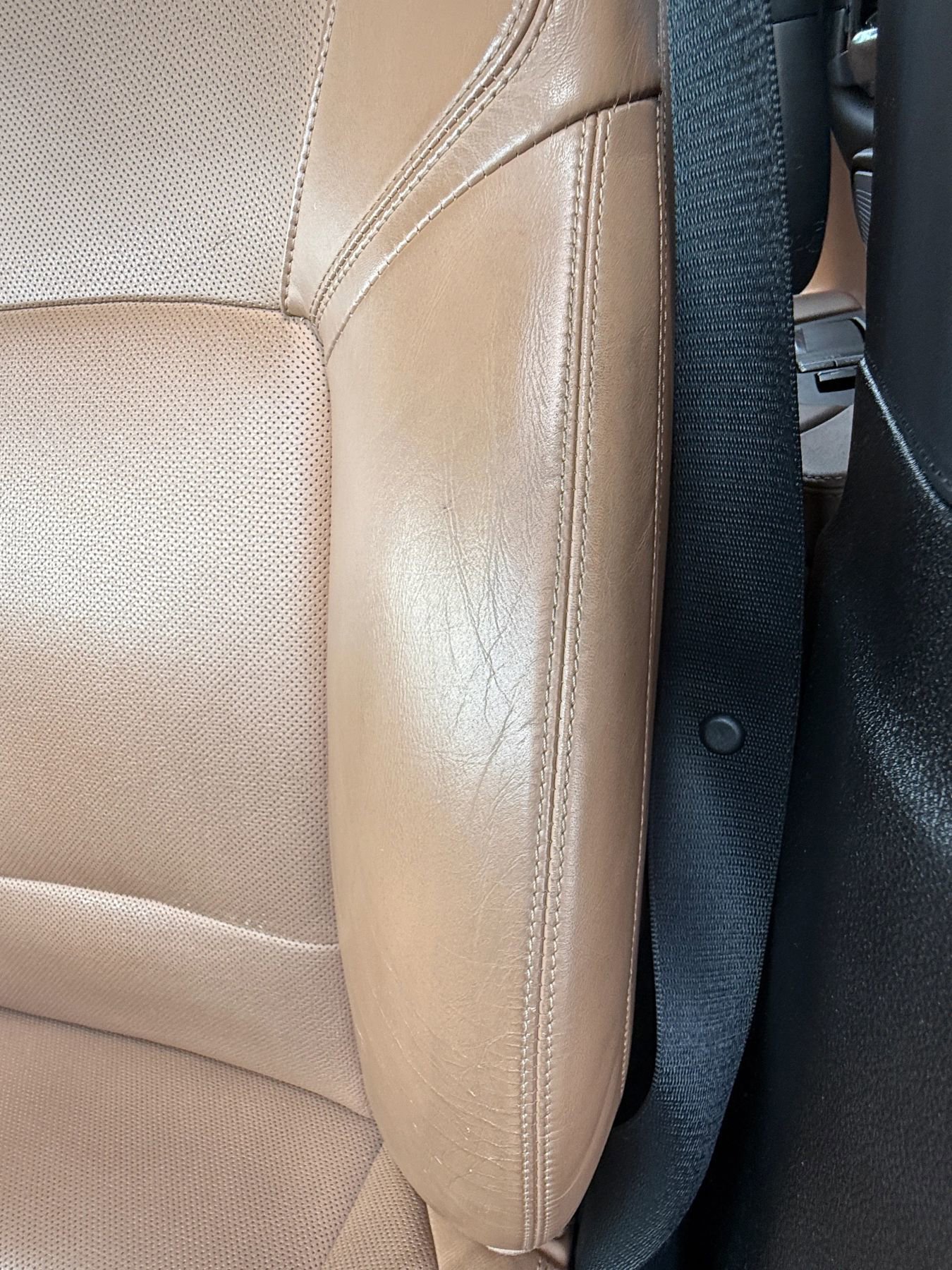 Used 2013 BMW ALPINA B7 xDrive image 38