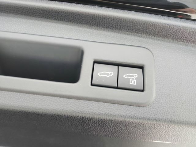 Used 2025 Toyota 4Runner Limited image 46