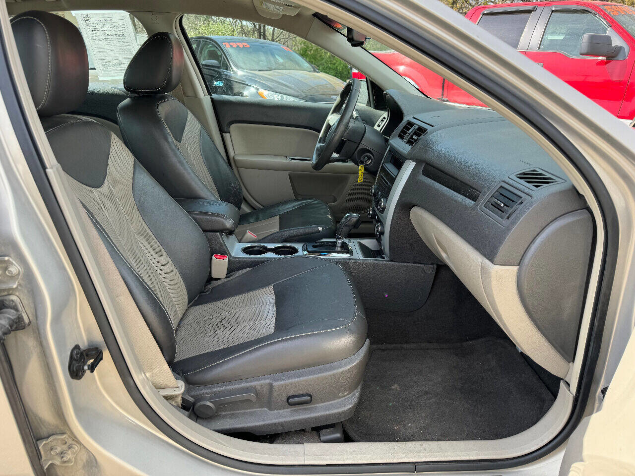 Used 2010 Mercury Milan Premier image 10