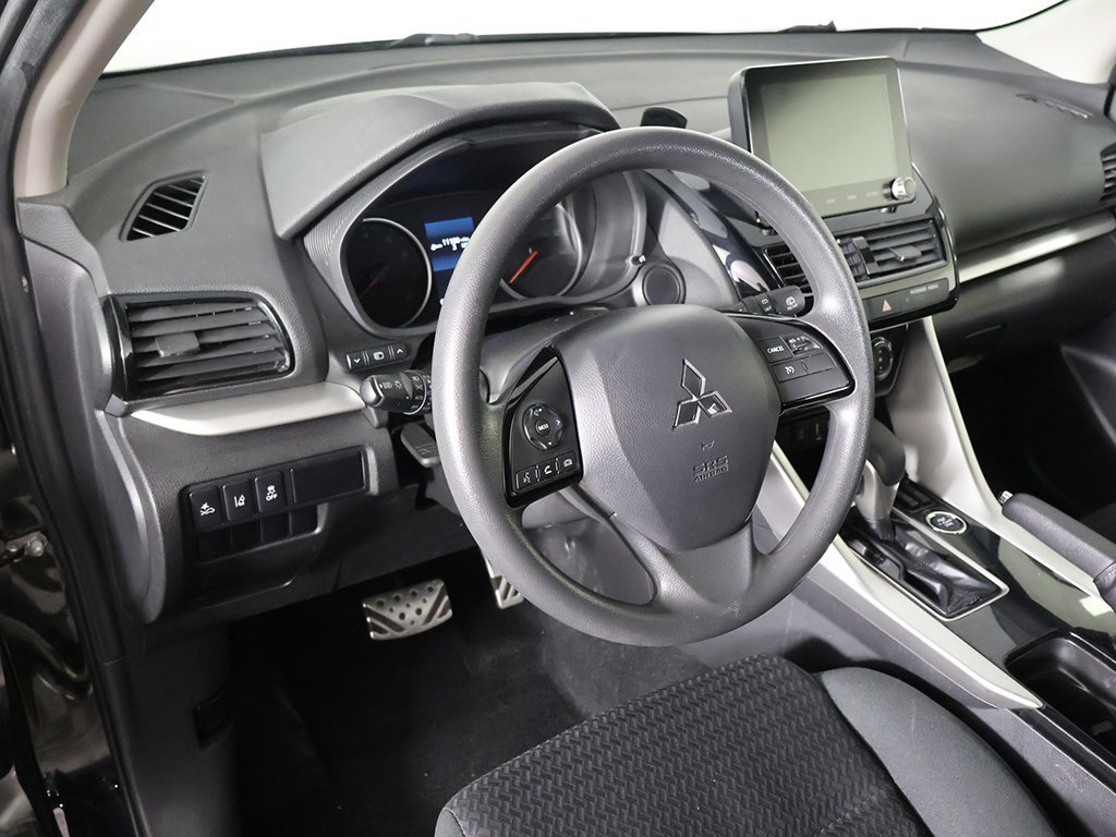 Used 2023 Mitsubishi Eclipse Cross LE image 23