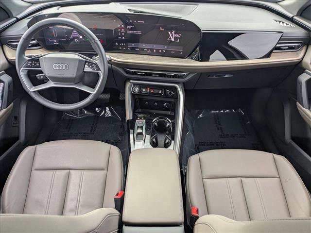 Certified 2025 Audi Q5 Premium w/ Convenience Package AWD/4WD image 16