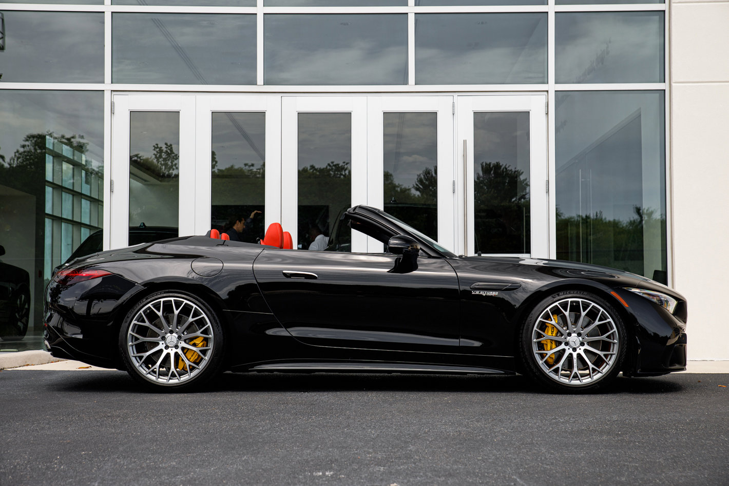 Used 2022 Mercedes-Benz SL 63 AMG 4MATIC image 20