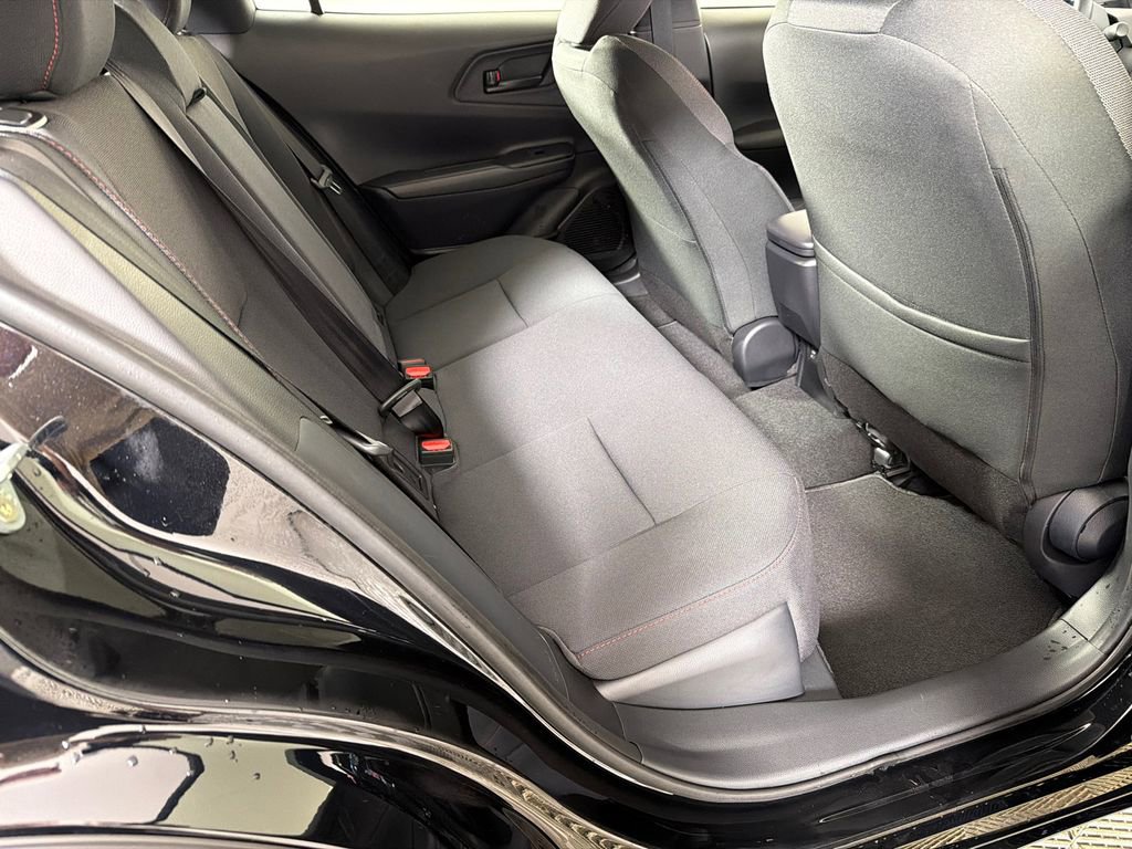 Used 2025 Toyota Prius Plug-In Hybrid image 15