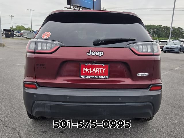 Used 2019 Jeep Cherokee Latitude Plus FWD image 4