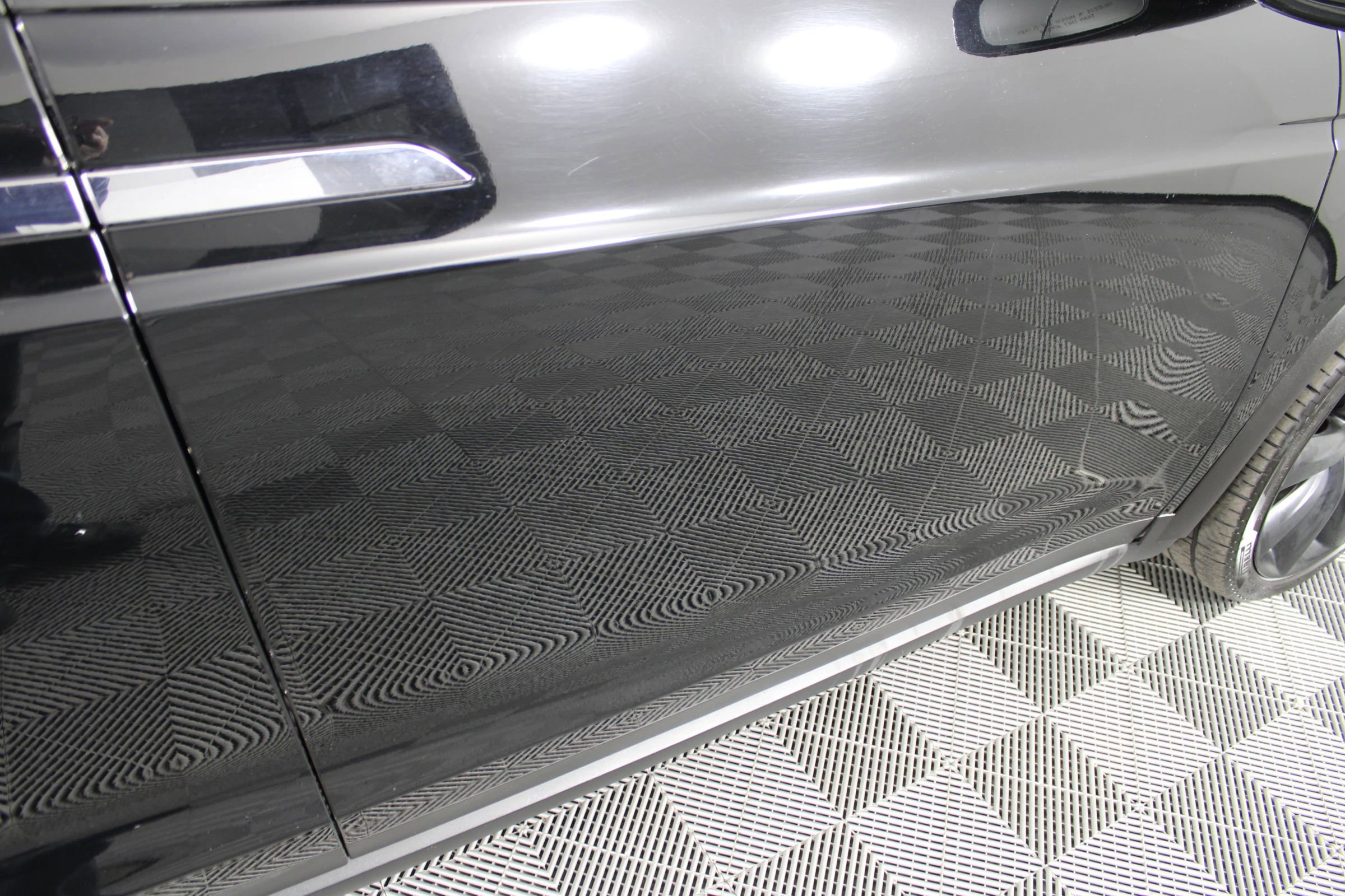 Used 2019 Tesla Model X Performance image 34