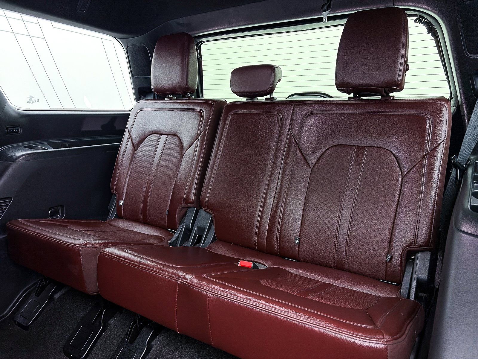 Used 2023 Ford Expedition Limited image 40