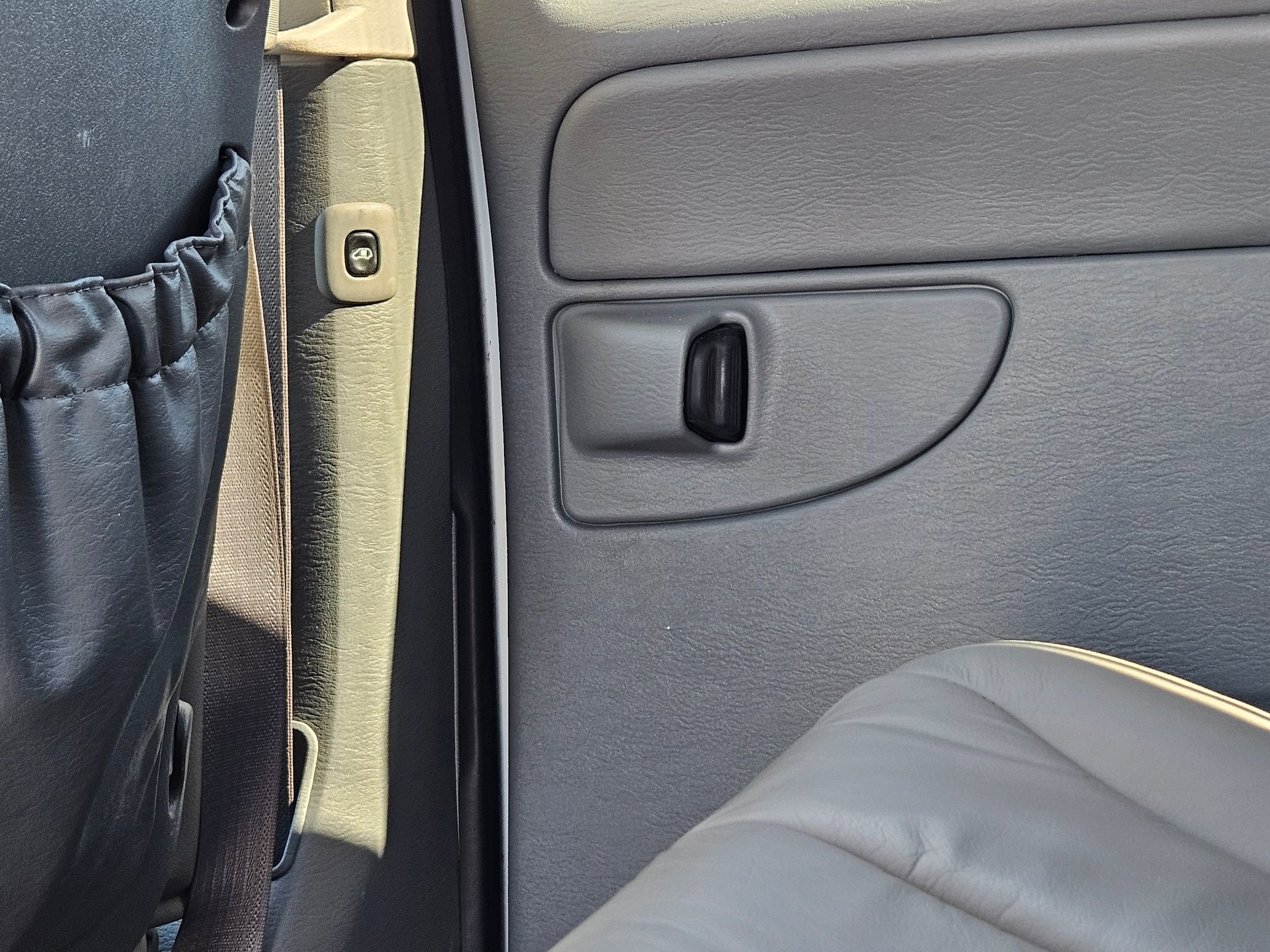 Used 2007 Dodge Grand Caravan SXT image 22